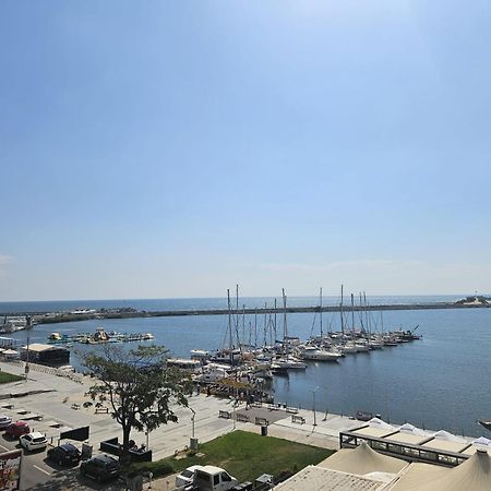 Blue Marina Sea View Apartman Mangalia Kültér fotó